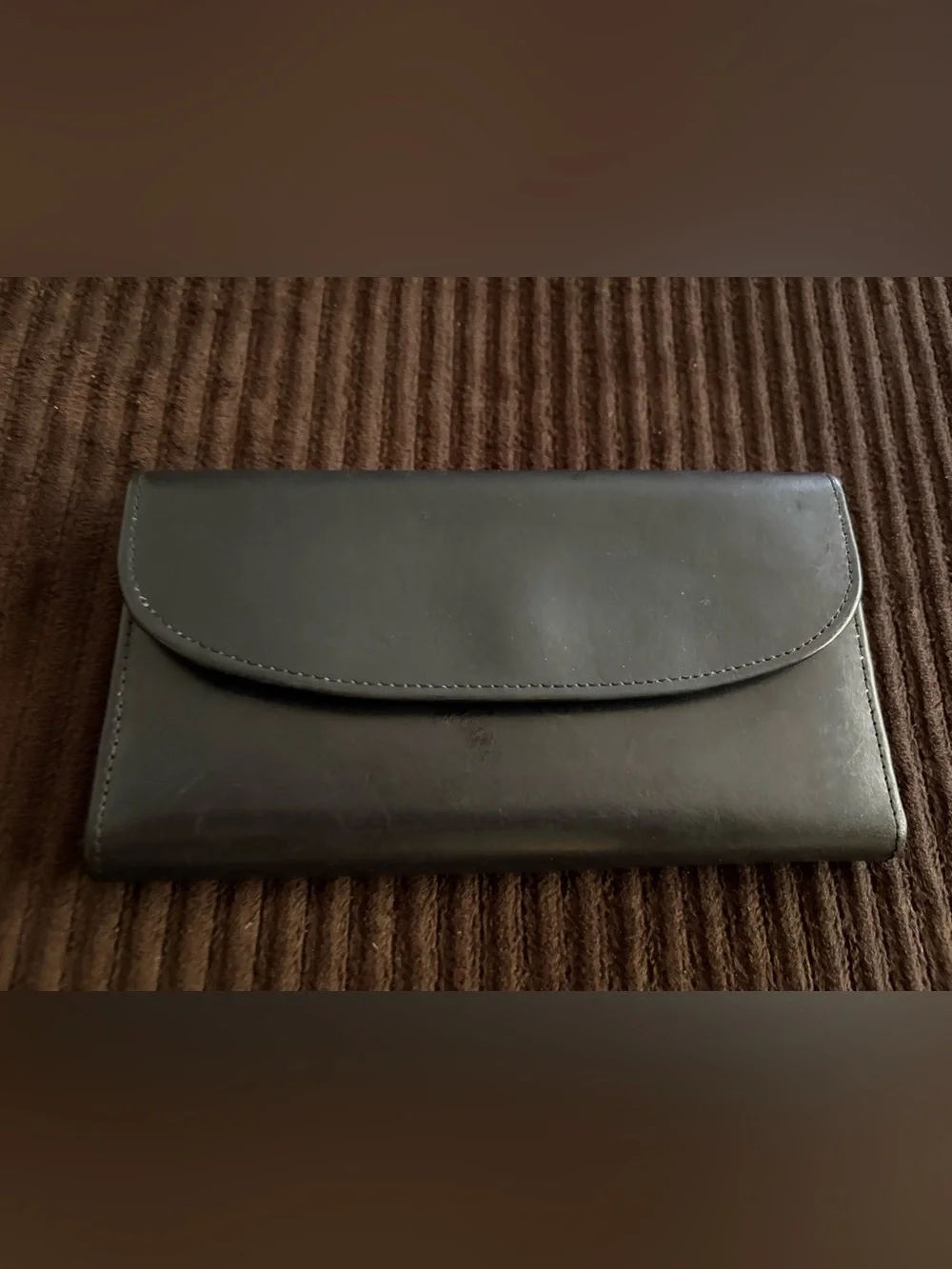 Vintage Ladies Coach Black Leather Envelope Wallet - Classic Minimalist